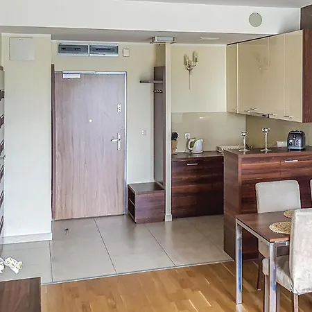 Stunning In With 1 Bedrooms And Wifi Apartment Kolobrzeg