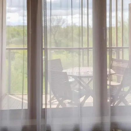 Stunning In With 1 Bedrooms And Wifi Apartment